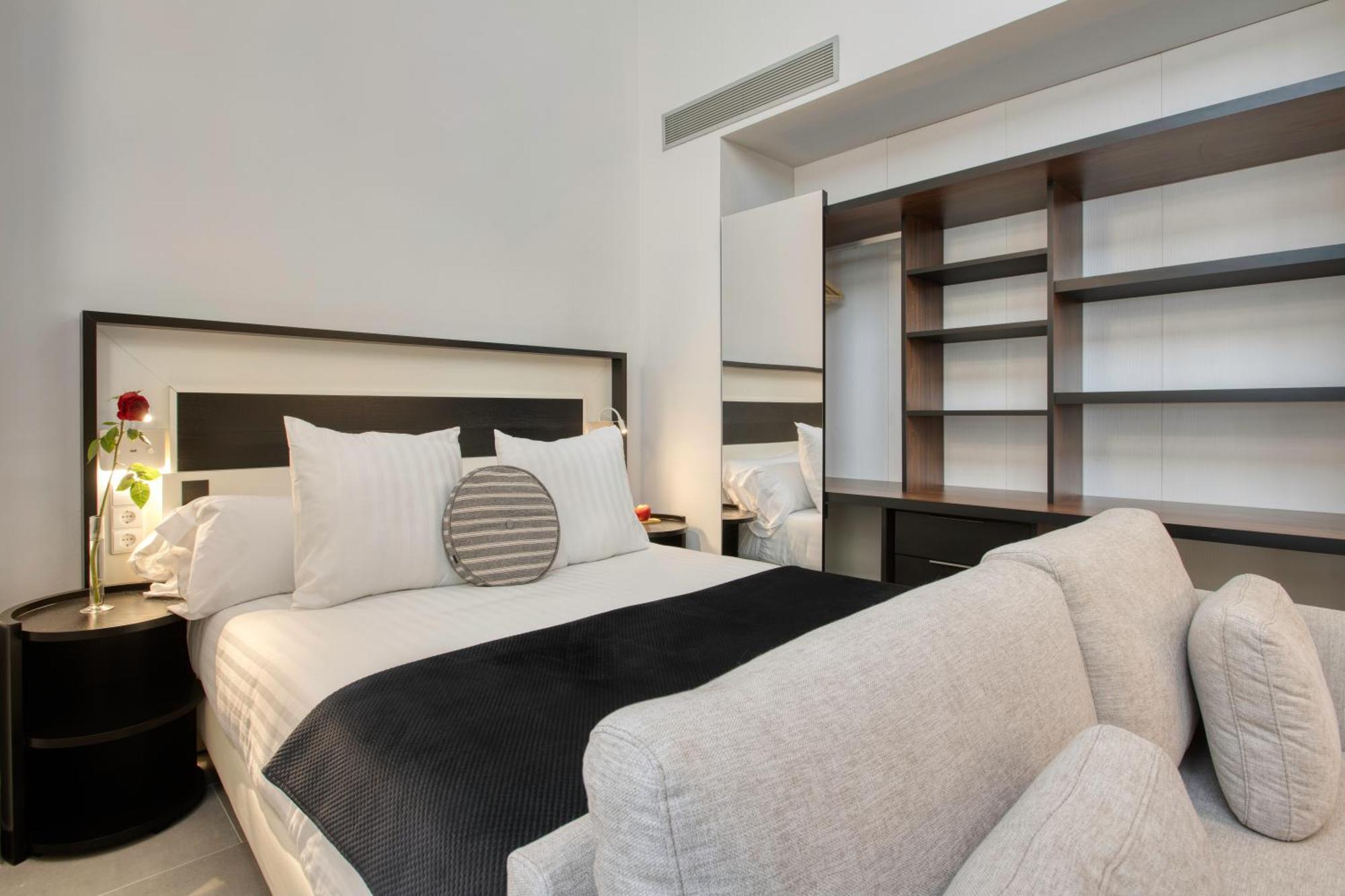Calm Apartments Барселона Екстериор снимка